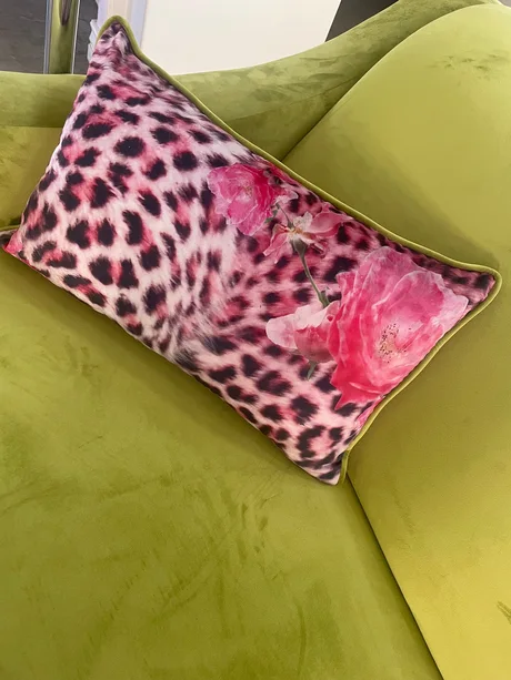 SCATTER CUSHIONS - CERISE LEOPARD & ROSES — view 2