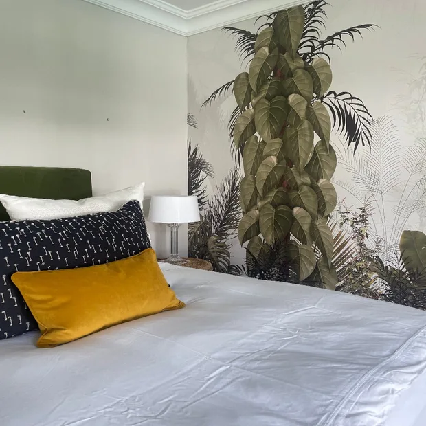 RESIDENTIAL - GUEST BEDROOM WALLPAPER